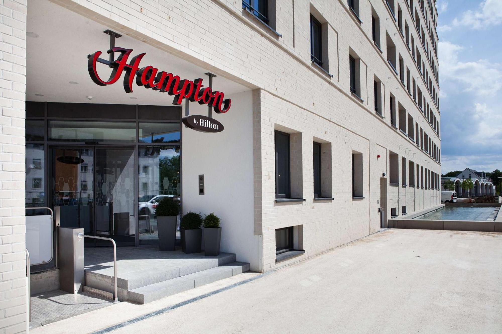 Hampton By Hilton Отель 3*